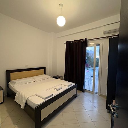 Xhonis Apartments Ksamil Exterior foto