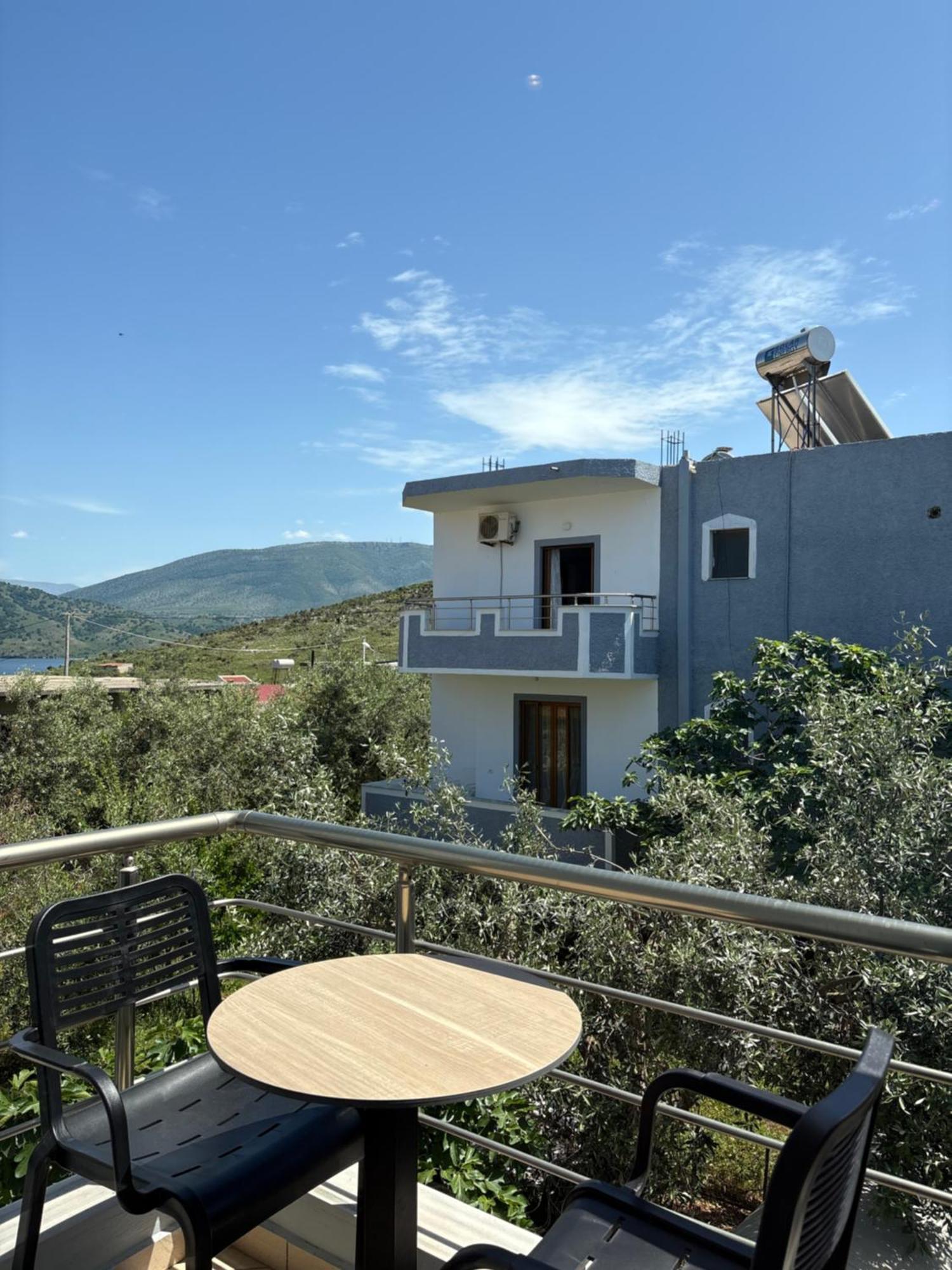 Xhonis Apartments Ksamil Exterior foto